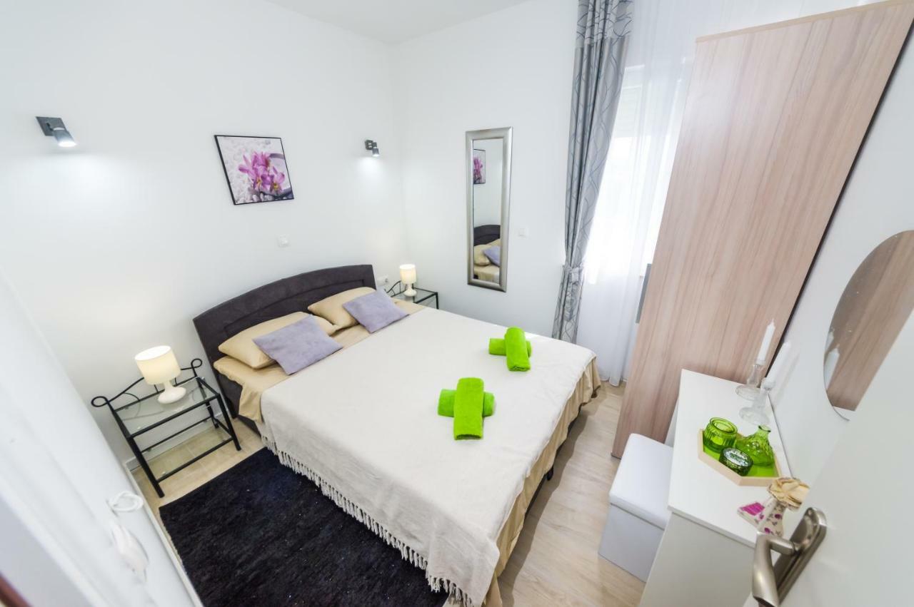 Maras Apartmán *