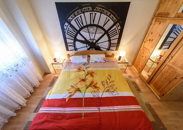 Apartments Maras