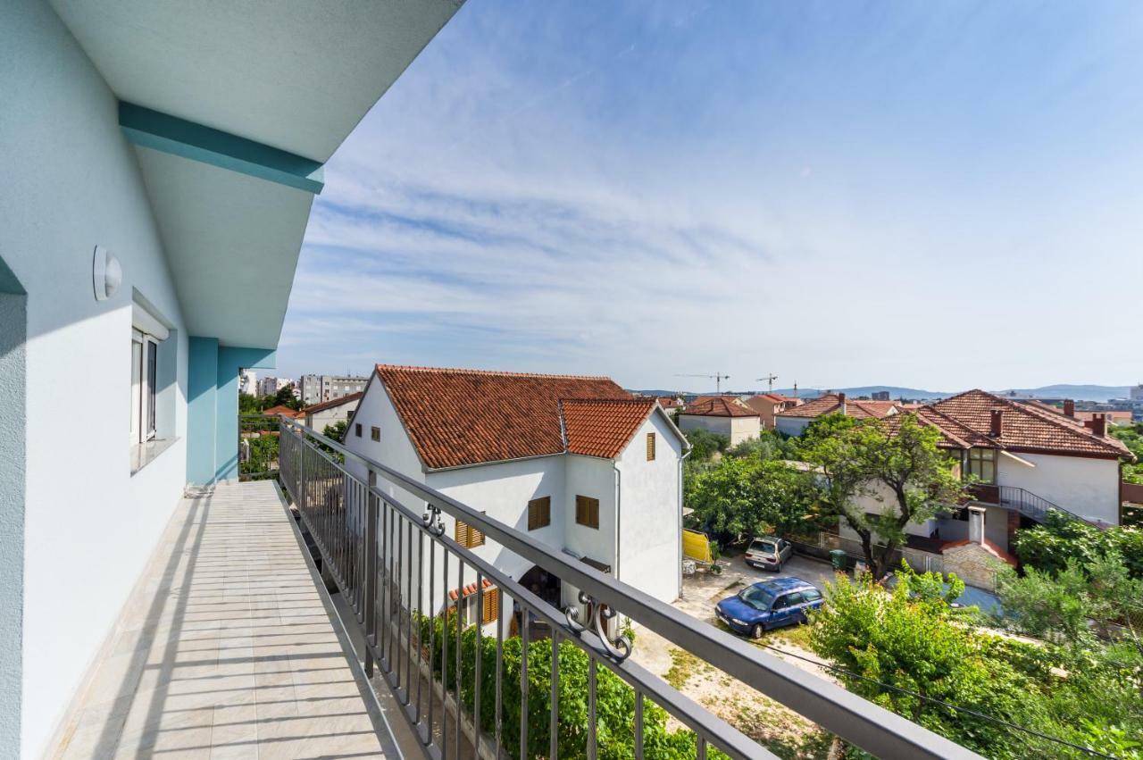 Apartment Maras *